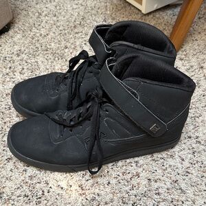 Fila Men's Black High-Top Sneakers